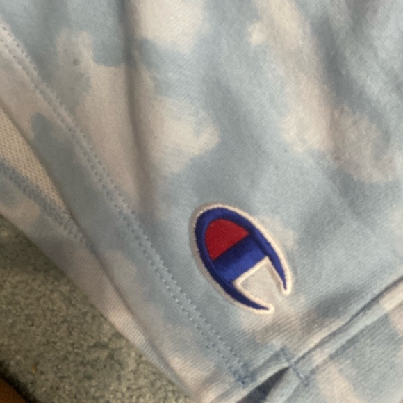 Champion Blue and White Shorts L - Picture 2 of 4